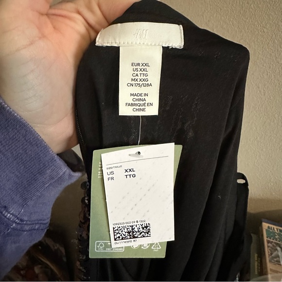 NWT! H&M Sequin Lace Up Back Dress Size XXL - Picture 2 of 5